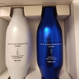 Shiseido Bio-Performance Serum Set - White and Blue